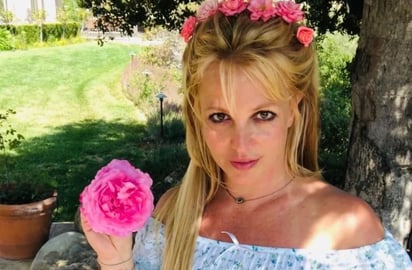 Britney Spears regresa a la música de la mano de Elton John