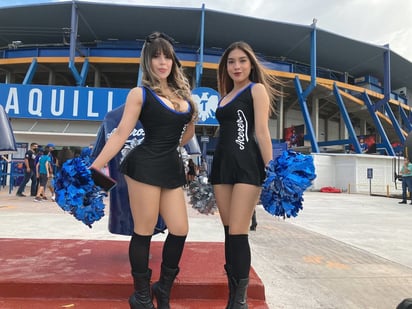 Con el Horno más Grande de México repleto, así inició el camino de play off en Monclova