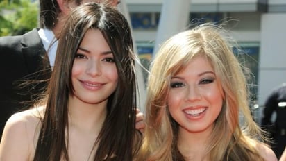 Jennette McCurdy revela que tenía prohibido ser amiga de Miranda C.