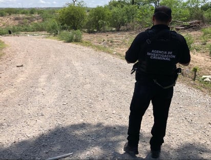 Hombre sin vida y en estado putrefacción 