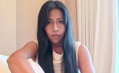 Yalitza Aparicio se luce con nuevo flequillo