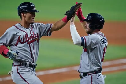 Bravos de Atlanta superan a los Marlins de Miami por pizarra 5-2