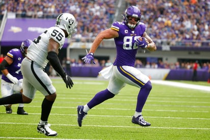 Raiders le ganan a Vikings en partido de pretemporada de la NFL