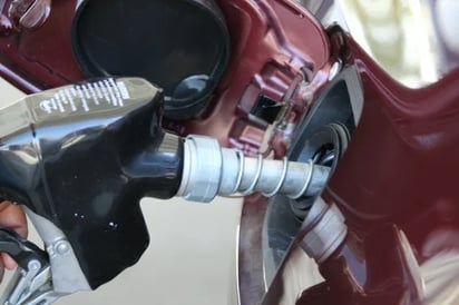 Cómo deducir la gasolina ante el SAT