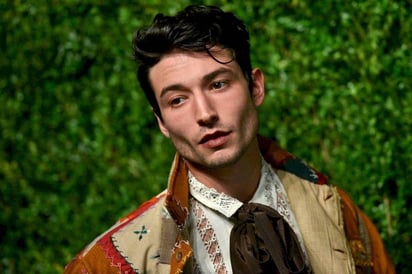 Ezra Miller rompe el silencio tras ser acusado de la desaparición de tres menores y su madre