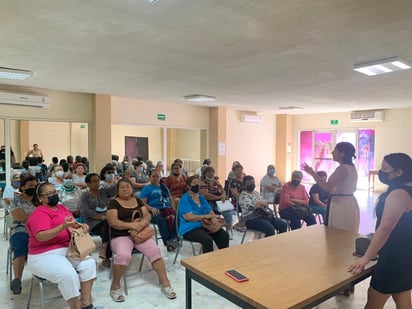 DIF San Buena ofrece conferencia de autoestima adultos mayores