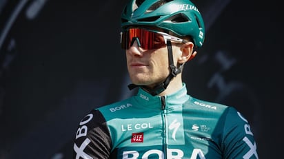 Sam Bennett redobla en Breda, Affini nuevo maillot rojo