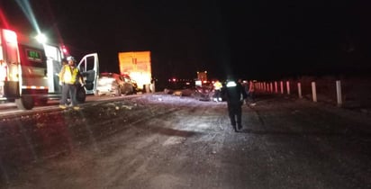 Hombre pierde la vida al volcar en la carretera Ramos Arizpe - Monclova