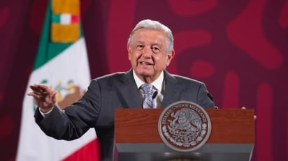 Van a salir muchos nombres en investigación de Ayotzinapa: AMLO