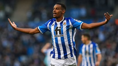 La Real Sociedad traspasa al sueco Alex Isak al Newcastle por 70 millones