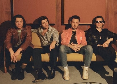 Arctic Monkeys confirma su nuevo álbum  'The Car' y estrena nuevo tema