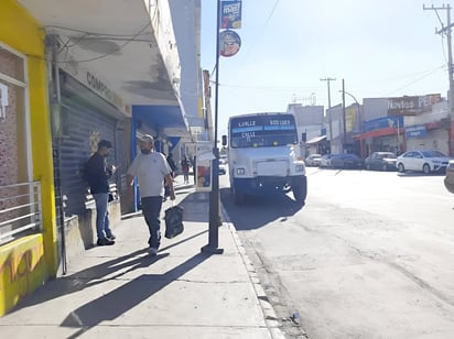 Universitarios sin transporte público en su horario de salida 