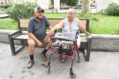 Abuelos sin ‘Bienestar’; familias desaparecen su beca federal