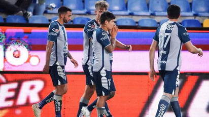 Javier Eduardo López tiene un gol y una asistencia en 43 minutos con Pachuca