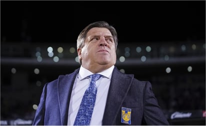 Miguel Herrera se queja del manoseo de jugadores en la Selección