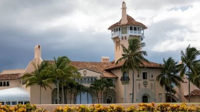 Trump tenía en su residencia de Mar-a-Lago documentos secretos que comprometían a 'fuentes humanas de inteligencia': El FBI registró la mansión de Trump en Florida el pasado 8 de agosto.