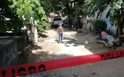 Hallan tres fosas clandestinas con seis cuerpos en el sur de México