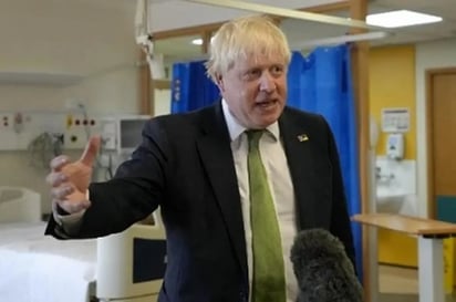 Boris Johnson culpa a Putin del repunte energético global