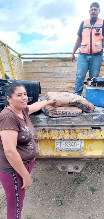 Alcalde lleva apoyo a ejidos tras las lluvias