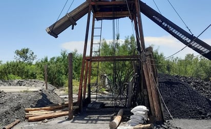 Familias de mineros aceptan la obra de tajo y un memorial