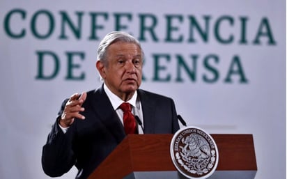 'El reto, dejar uno de los mejores sistemas de salud en el mundo': AMLO