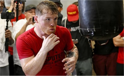 Canelo Álvarez deja a los mexicanos con ganas de una gran pelea