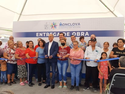 Colonia Chinameca recibe obra de pavimentación