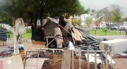 Campamento en plaza Alonso de León es banalizado