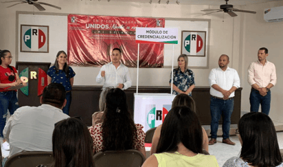 PRI realiza campaña de credencialización para registrar a militantes y simpatizantes