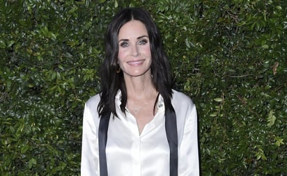 El microbikini con el que Courteney Cox de 58 años se lució en Italia