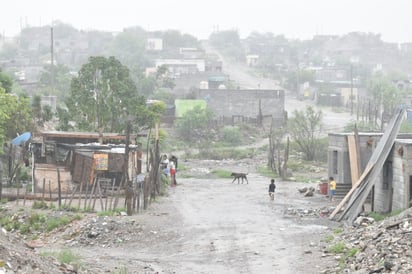 Padre: Lluvias son bendiciones, pero también causan daños 