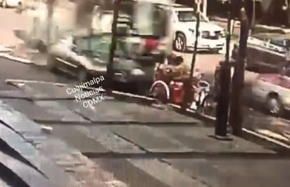 Así embistió camión RTP a víctimas: Nuevo video del accidente que dejó 2 muertos en Cuajimalpa