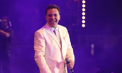 ¿Cristian Castro presume nueva conquista en México?