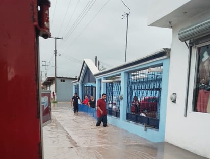 Casas unidades de Monclova recibieron fumigación para evitar el dengue