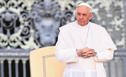 Papa Francisco profundamente entristecido por la muerte de Isabel II; reza por su hijo Carlos III