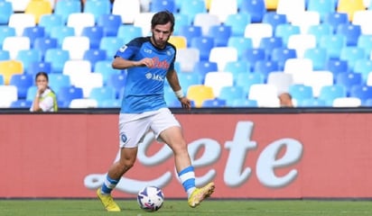 Chucky Lozano brinda asistencia en el triunfo del Napoli sobre Spezia