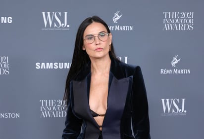 Desde el mar, Demi Moore se corona como reina de estilo con un ajustado traje de baño