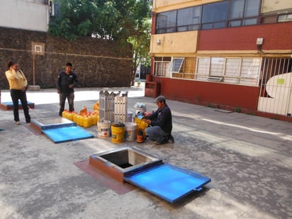 Escuelas siguen careciendo de agua y recibiendo pipas por parte de SIMAS 