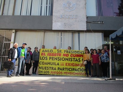 Denuncian discriminación jubilados del ISSSTE