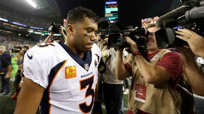 Los Broncos firmaron su derrota sacándole el balón de las manos a Russell Wilson