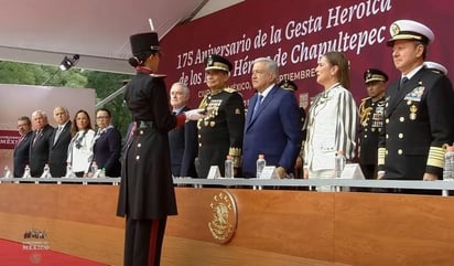 AMLO encabeza ceremonia del 175 aniversario de la gesta heroica de los Niños Héroes