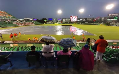 Lluvia impide que se juegue el tercer juego de la final entre Sultanes y Leones