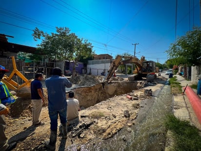 SIMAS trabaja en obras de drenaje en la ciudad