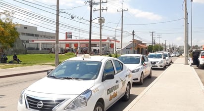 Taxistas reportan mal trabajo de inspectores en sus verificaciones