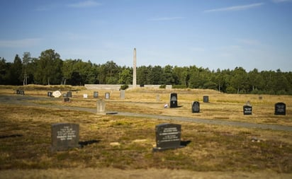 Alemania pagará mil 200 millones de dólares a sobrevivientes del Holocausto