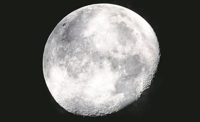 Científicos de China descubren nuevo mineral proveniente de la Luna