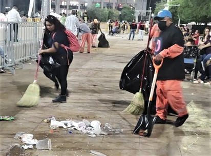 5 toneladas de basura deja el Grito de independencia en Torreón 