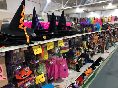 La tradición extranjera de Halloween comienza a invadir los comercios