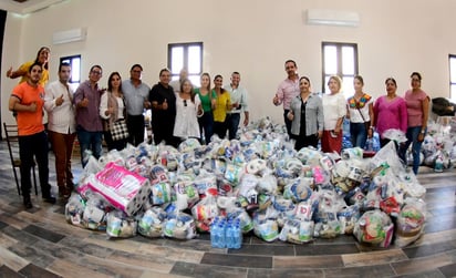 Familias de Viesca reciben apoyos tras afectación por lluvias