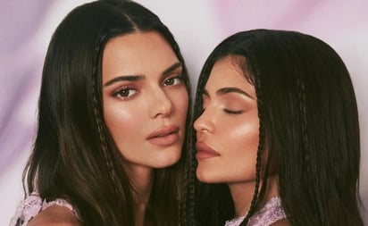 Las Kardashian llegan a Coppel con la colección de Kendall y Kylie